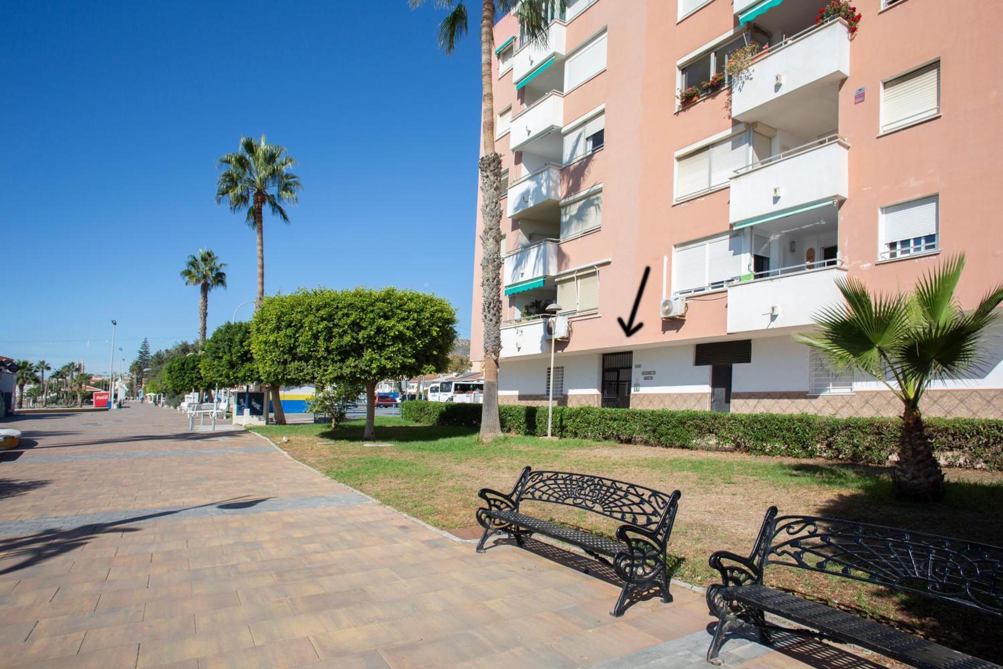 Bajo En Primera Linea - Cala Del Moral, Urbanizacion Calaflores La Cala Del Moral Eksteriør bilde