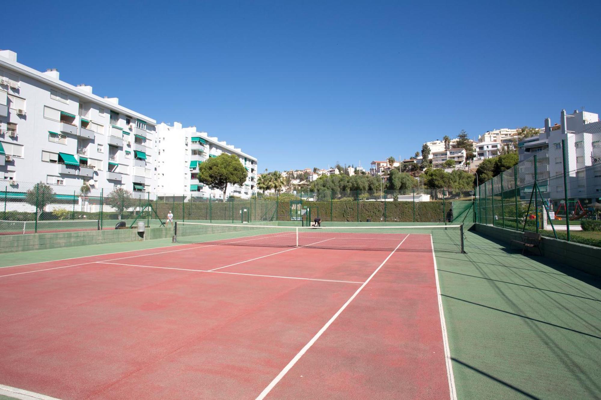 Bajo En Primera Linea - Cala Del Moral, Urbanizacion Calaflores La Cala Del Moral Eksteriør bilde